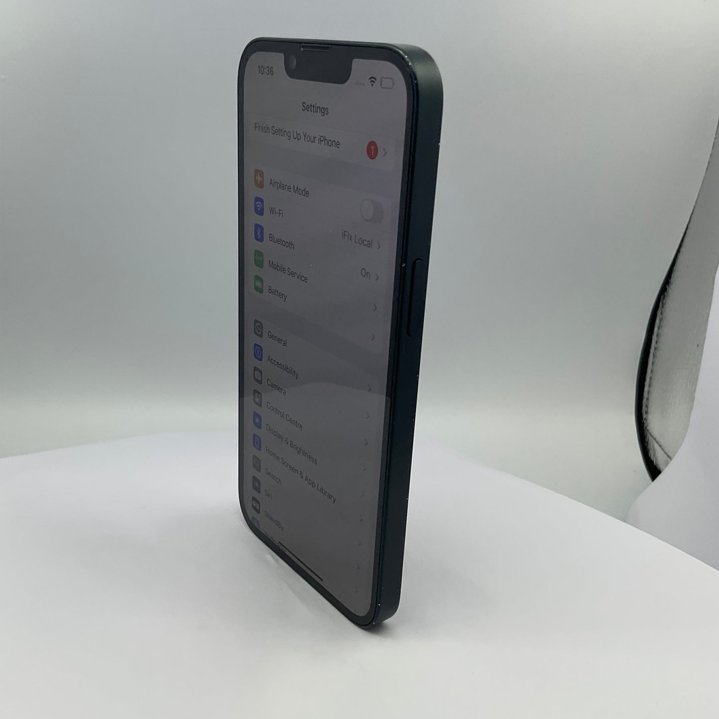 Apple iPhone 13 128GB Midnight, Unlocked C Grade