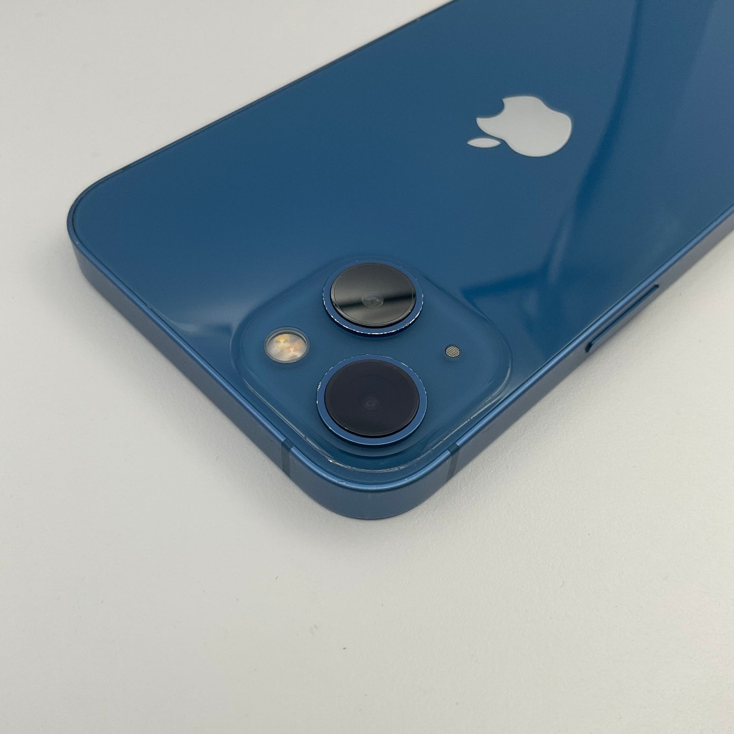 Apple iPhone 13 128GB Blue, Unlocked Grade B