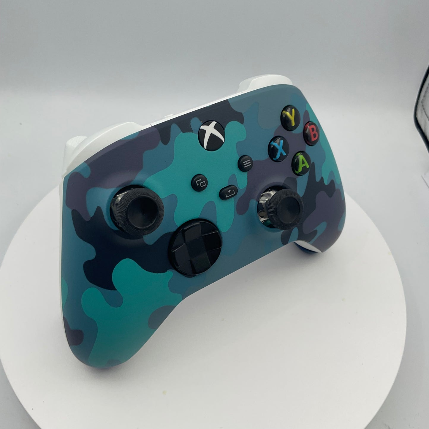 Xbox One Series X/S Controller (camo blue/white) Grade A