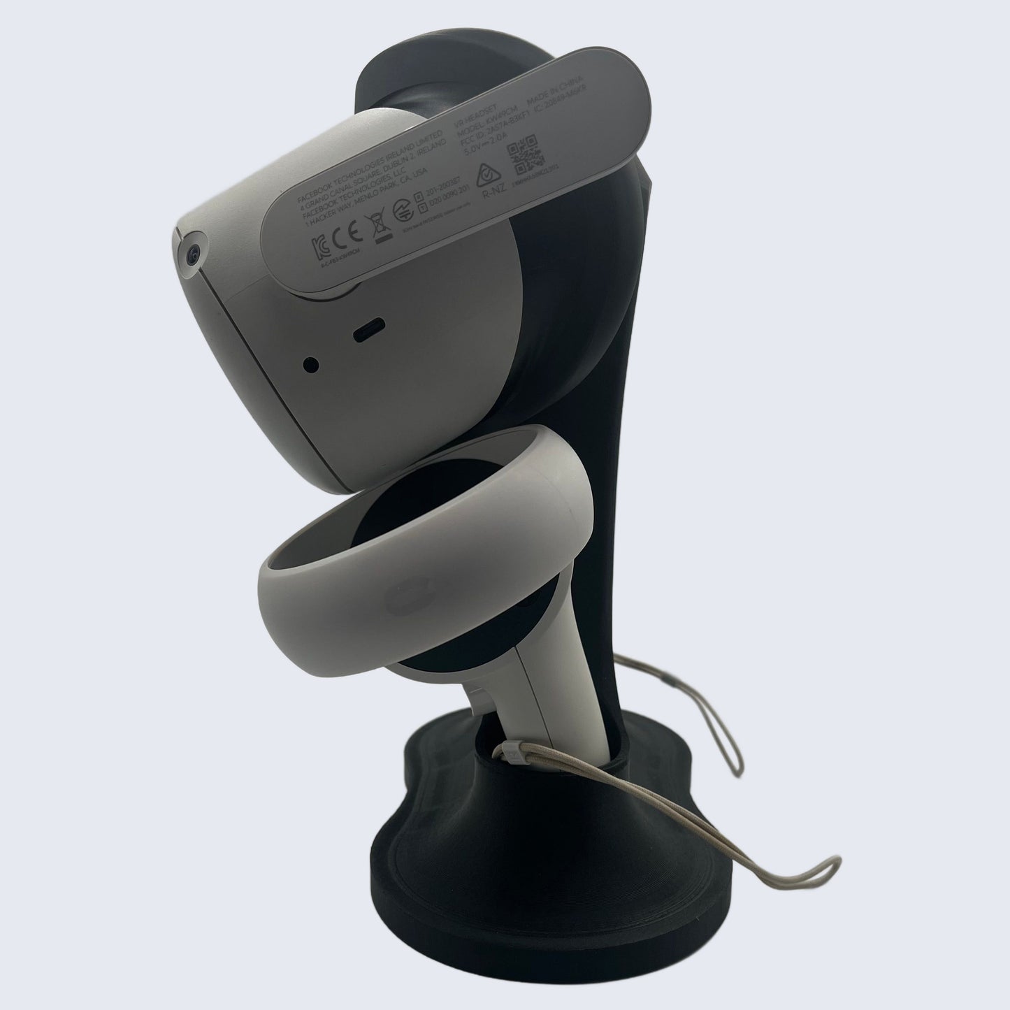 Meta/Oculus Quest 2 VR Headset (With Controllers) - 64GB, B