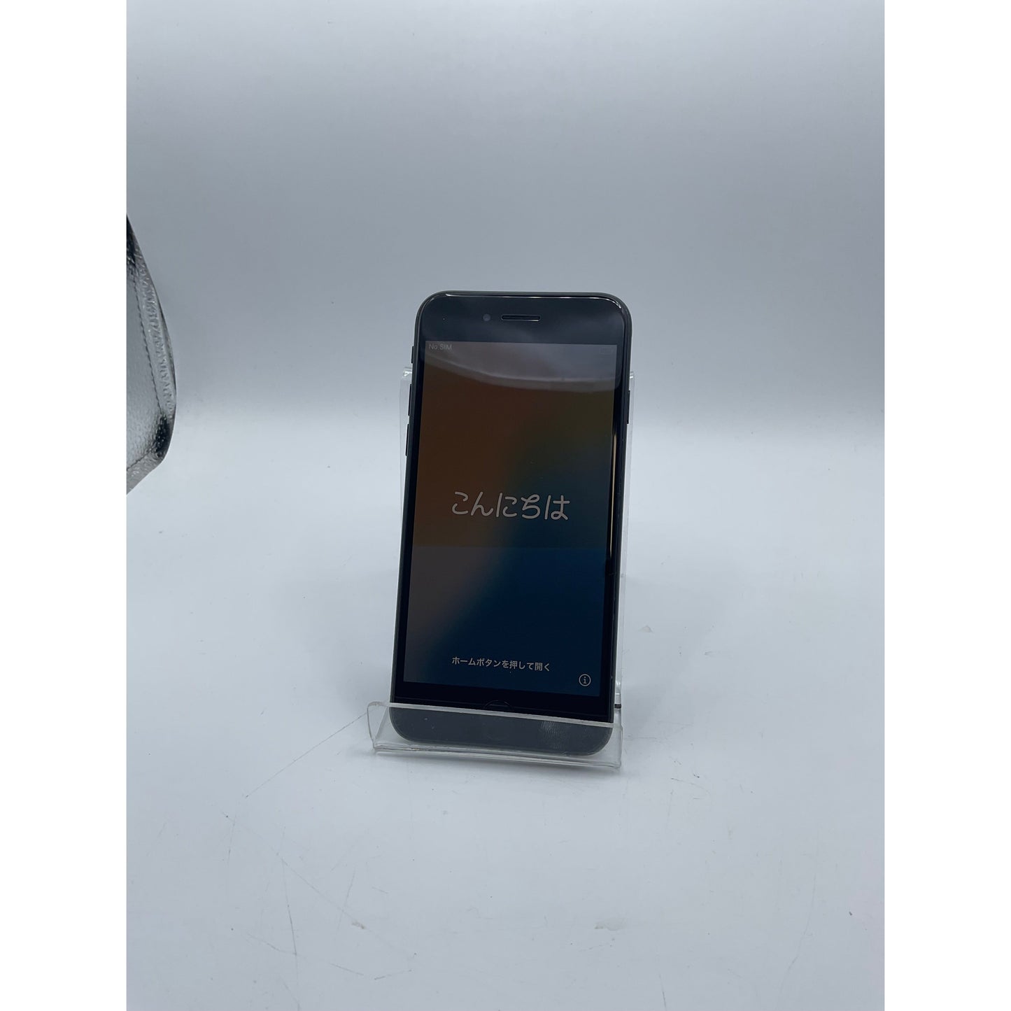 Apple iPhone SE (2nd Generation) 64GB Black, Unlocked C (see photos below for damage)