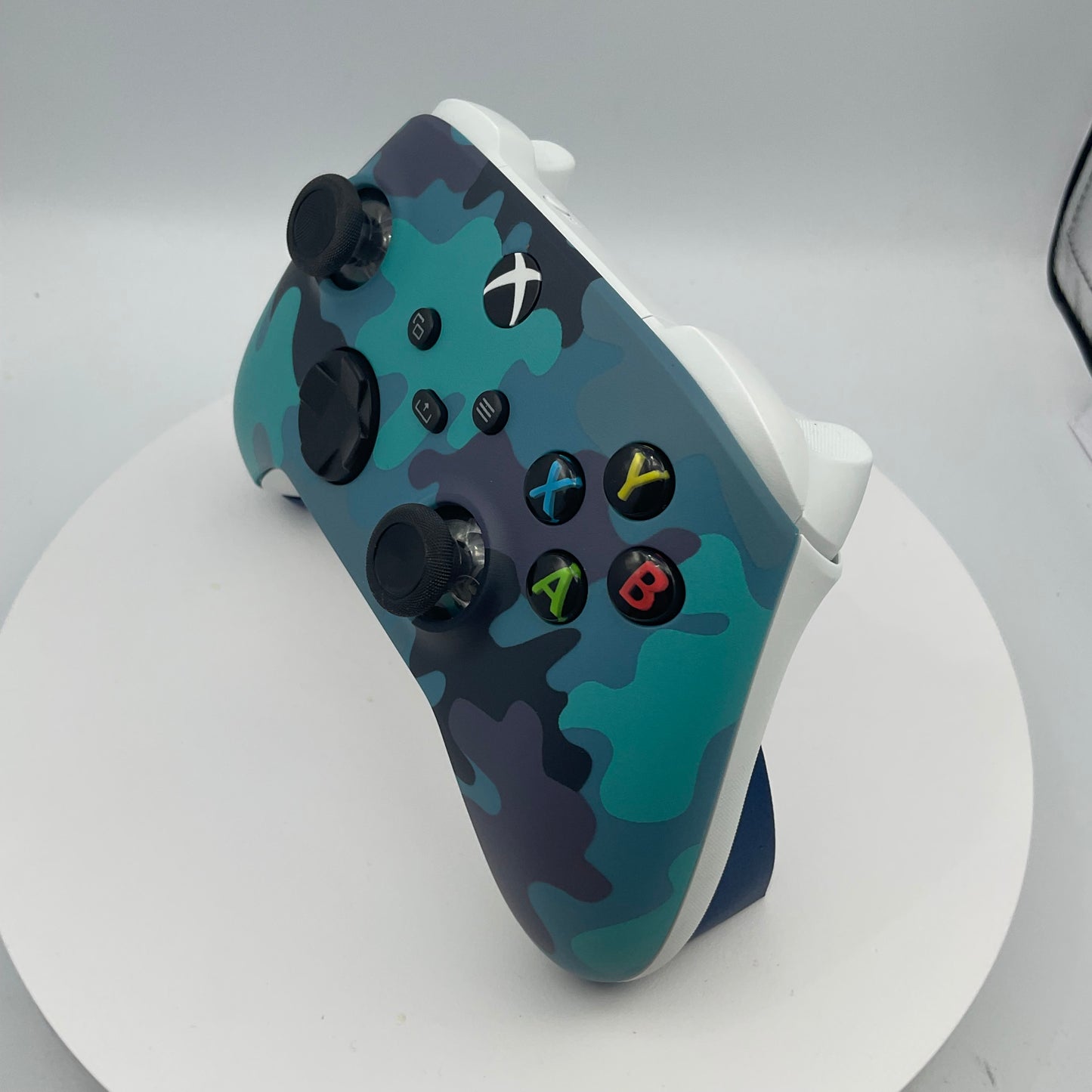 Xbox One Series X/S Controller (camo blue/white) Grade A