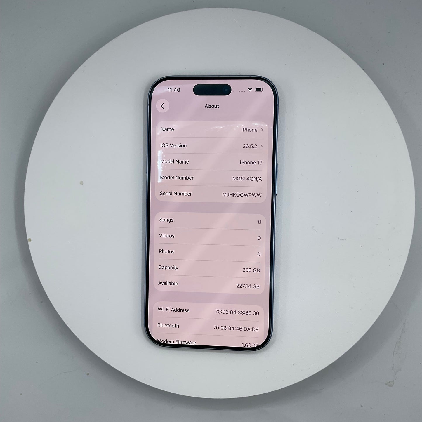 Apple iPhone 17 (A3520) 256GB Mist Blue Grade A