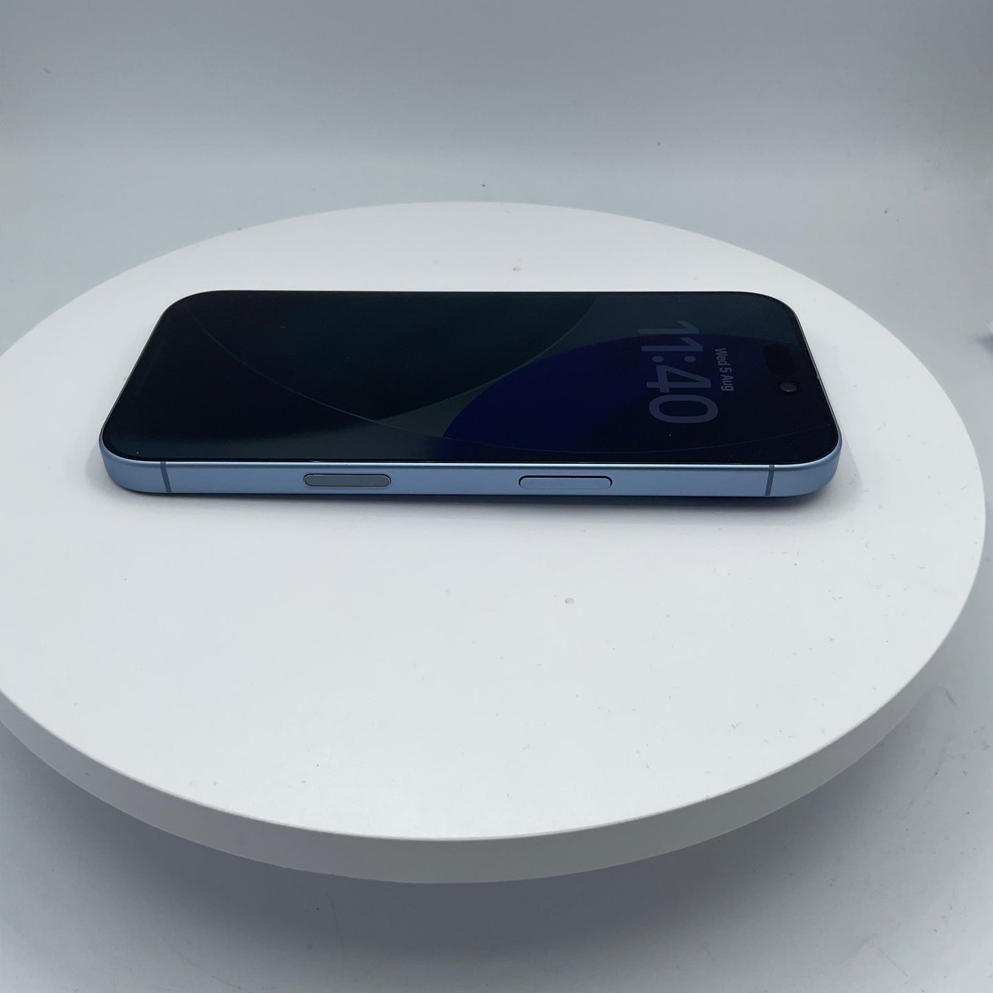 Apple iPhone 17 (A3520) 256GB Mist Blue Grade A
