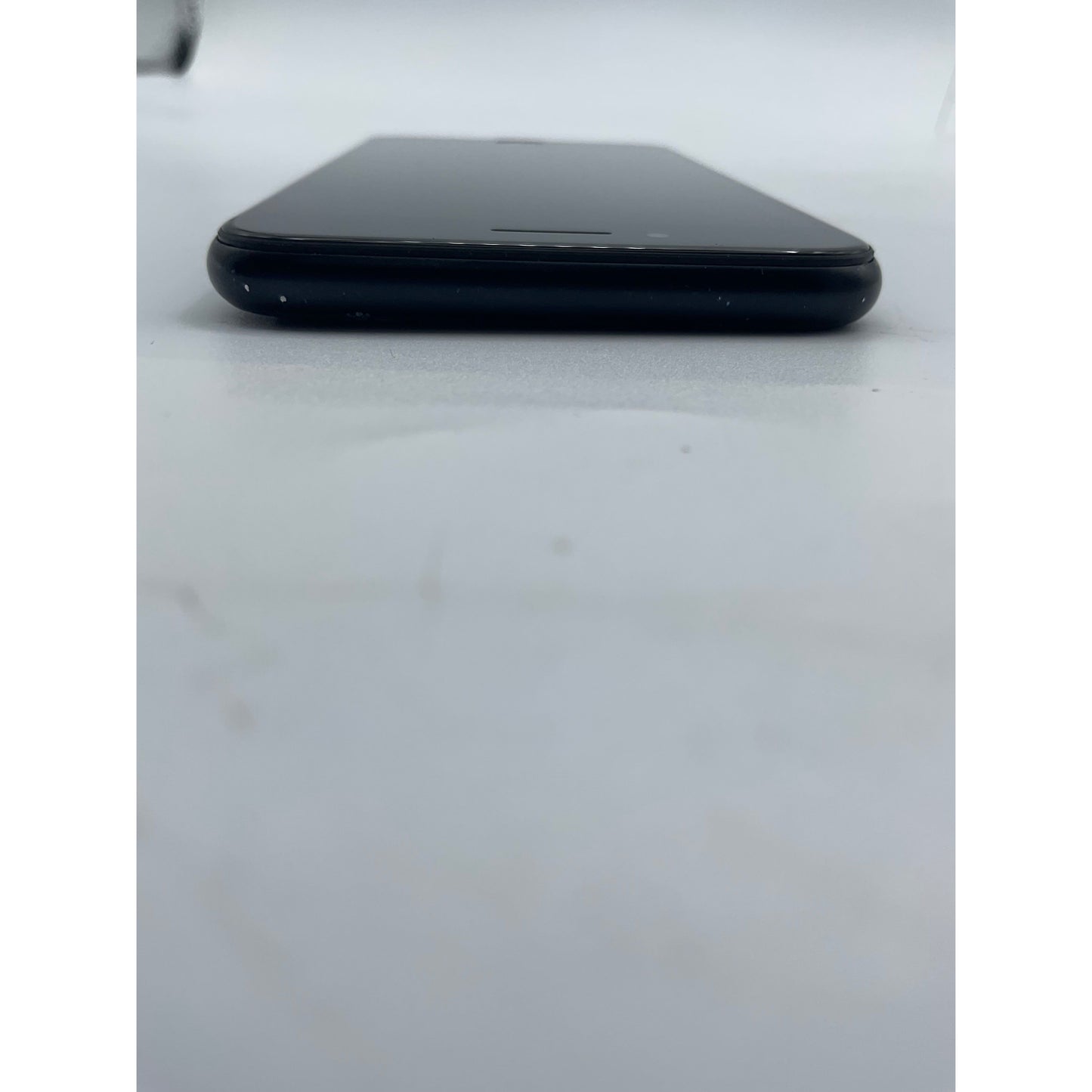 Apple iPhone SE (2nd Generation) 64GB Black, Unlocked C (see photos below for damage)