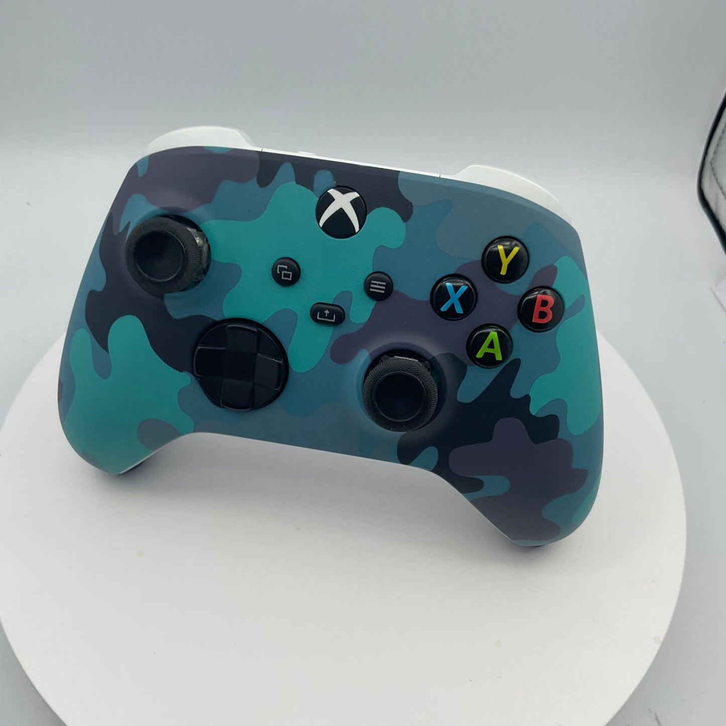 Xbox One Series X/S Controller (camo blue/white) Grade A