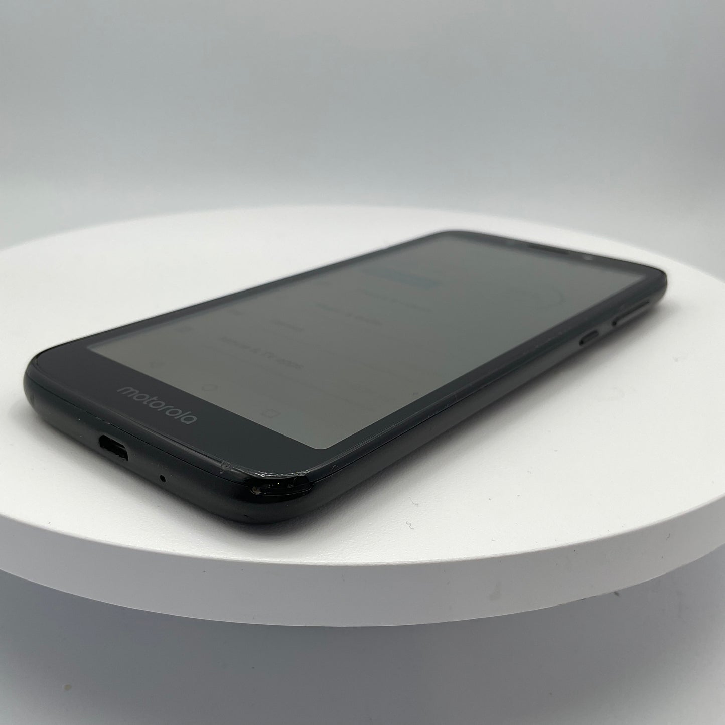 Motorola Moto E5 Play 16GB Black, Unlocked Grade B