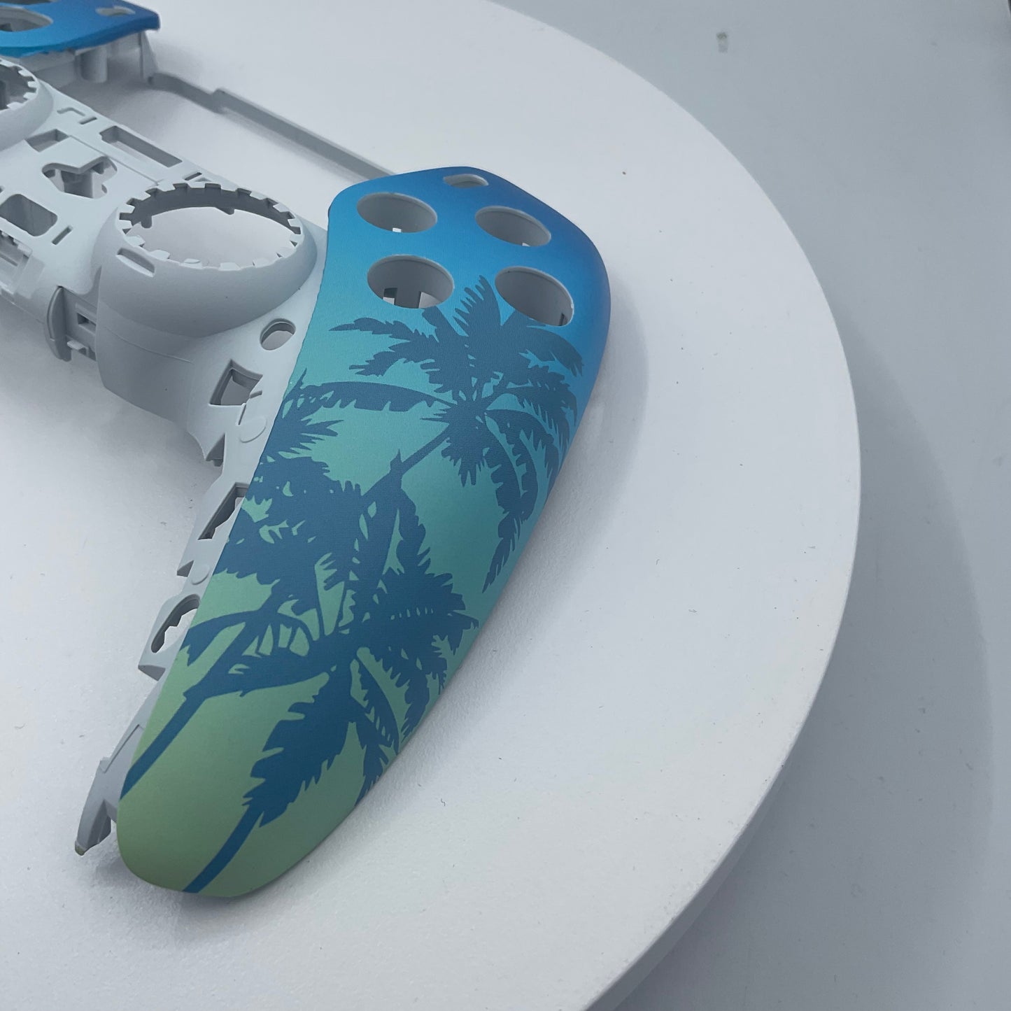 Controller Face Plate For PlayStation 5 (GTA6) (Grand Theft Auto VI) (2 Piece Set) Style C