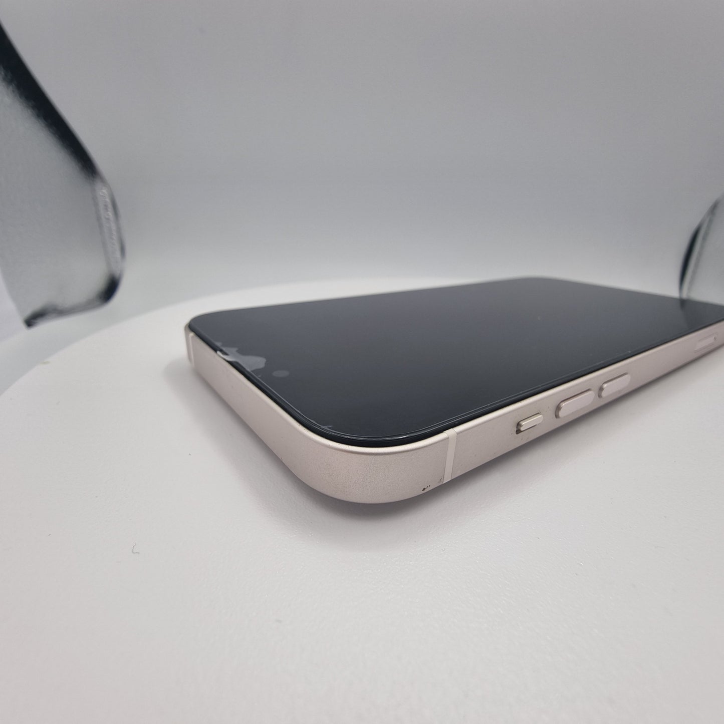 Apple iPhone 13 128GB White, Unlocked Grade B