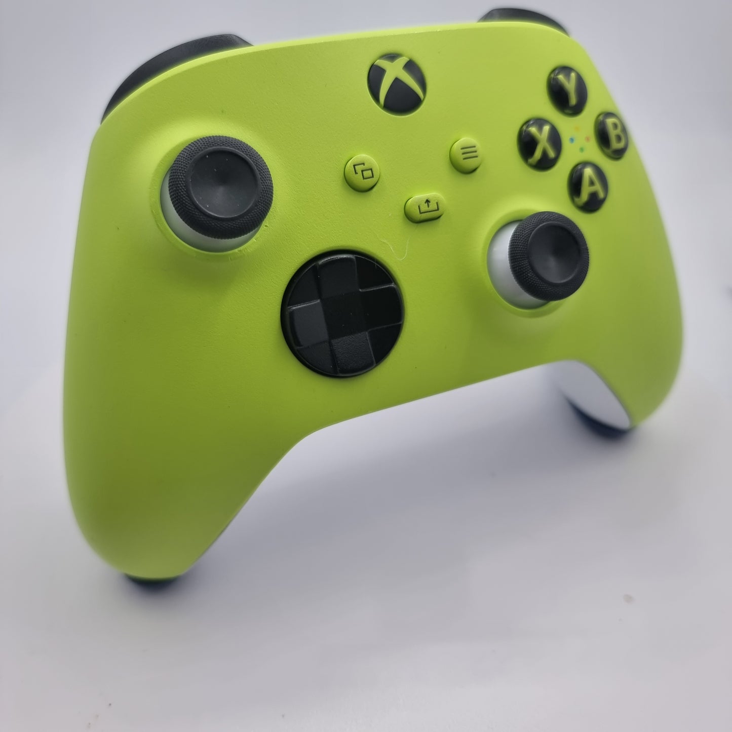 Xbox One Series X/S Controller (green/white) Grade A