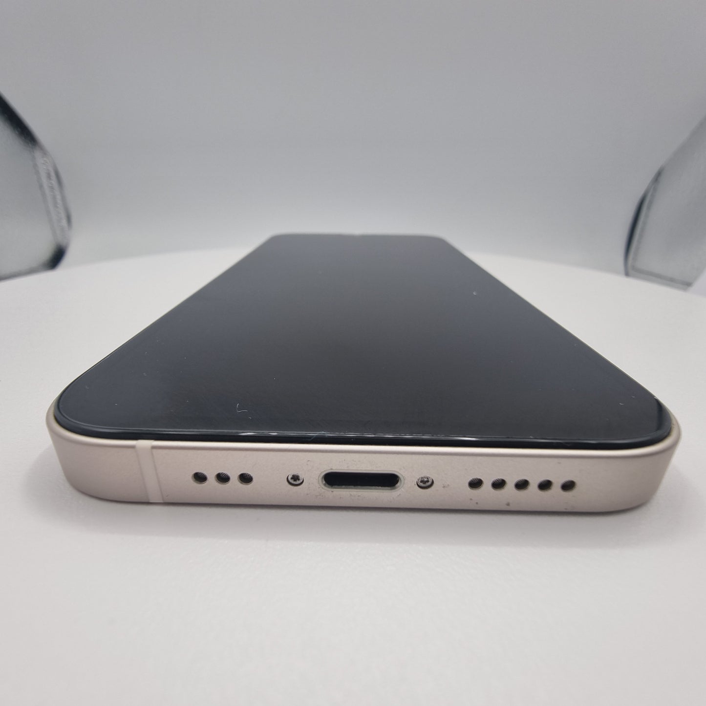 Apple iPhone 13 128GB White, Unlocked Grade B