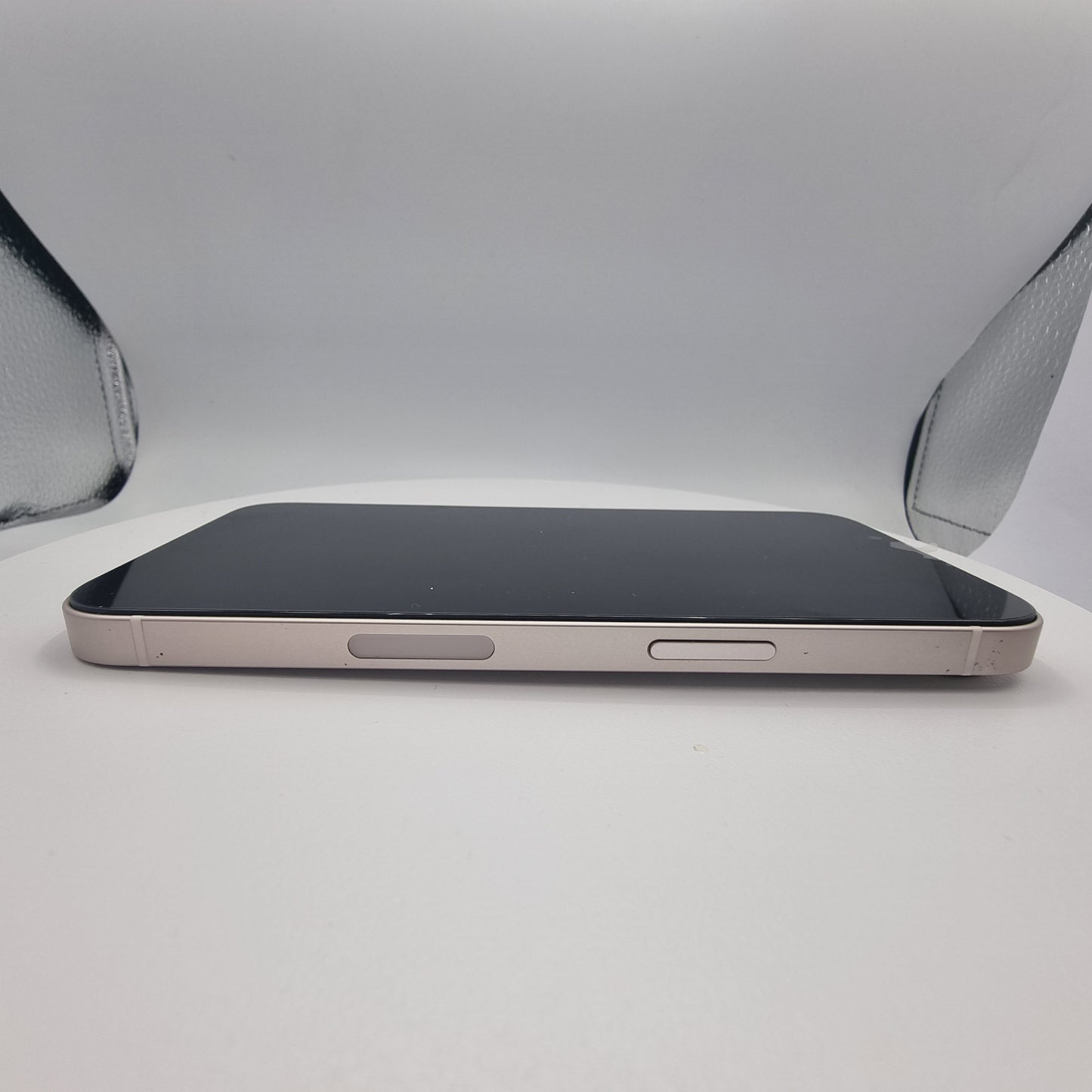 Apple iPhone 13 128GB White, Unlocked Grade B