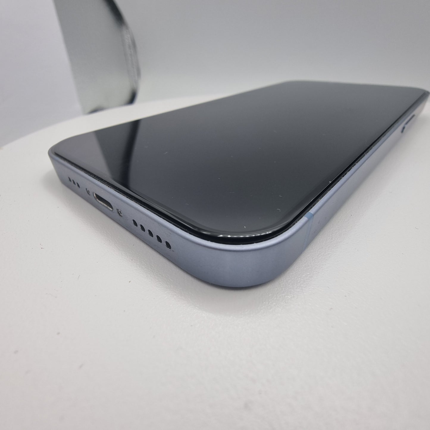 Apple iPhone 14 128GB Blue, Unlocked Grade A