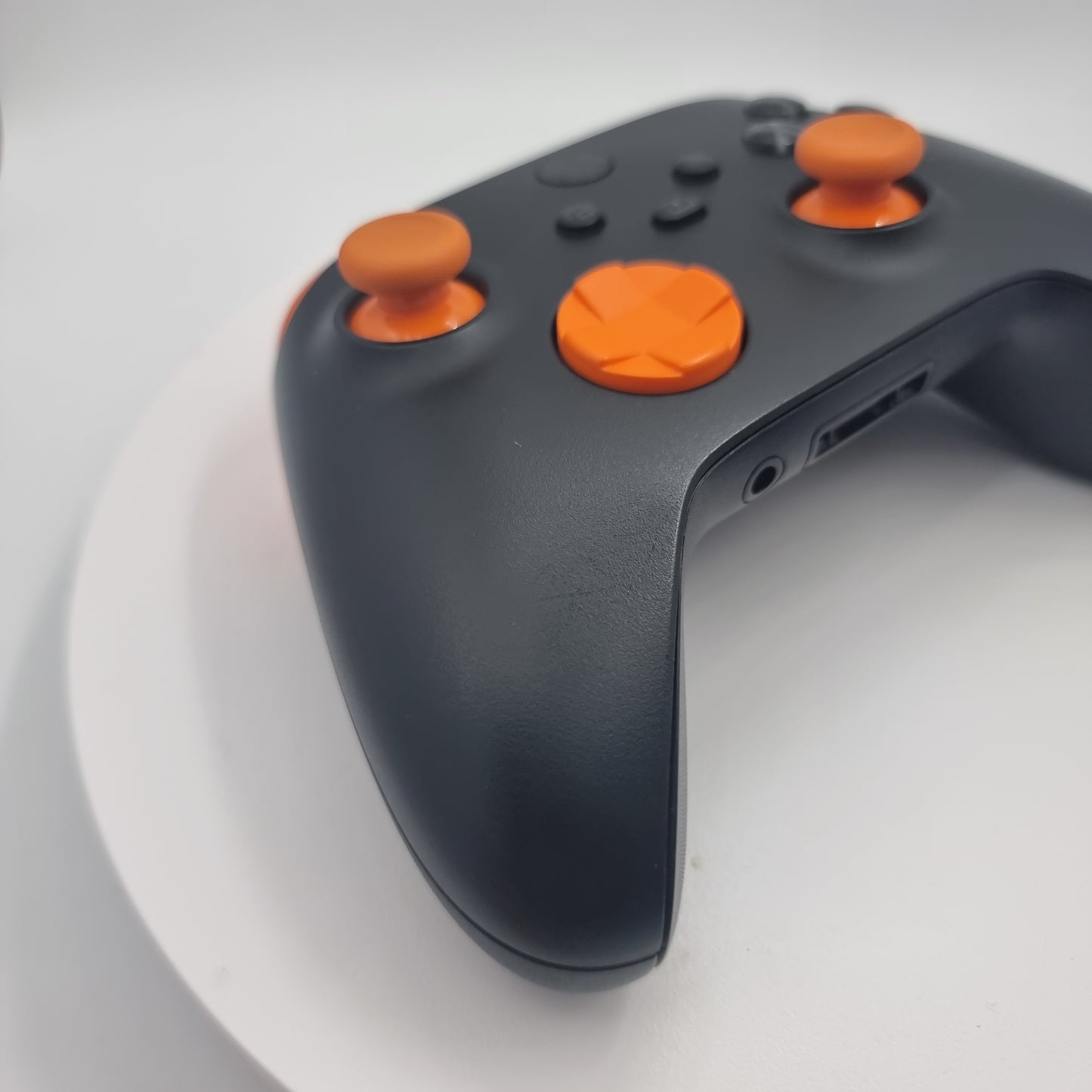 Xbox One Series X/S Controller (Black/Orange) Grade A/B