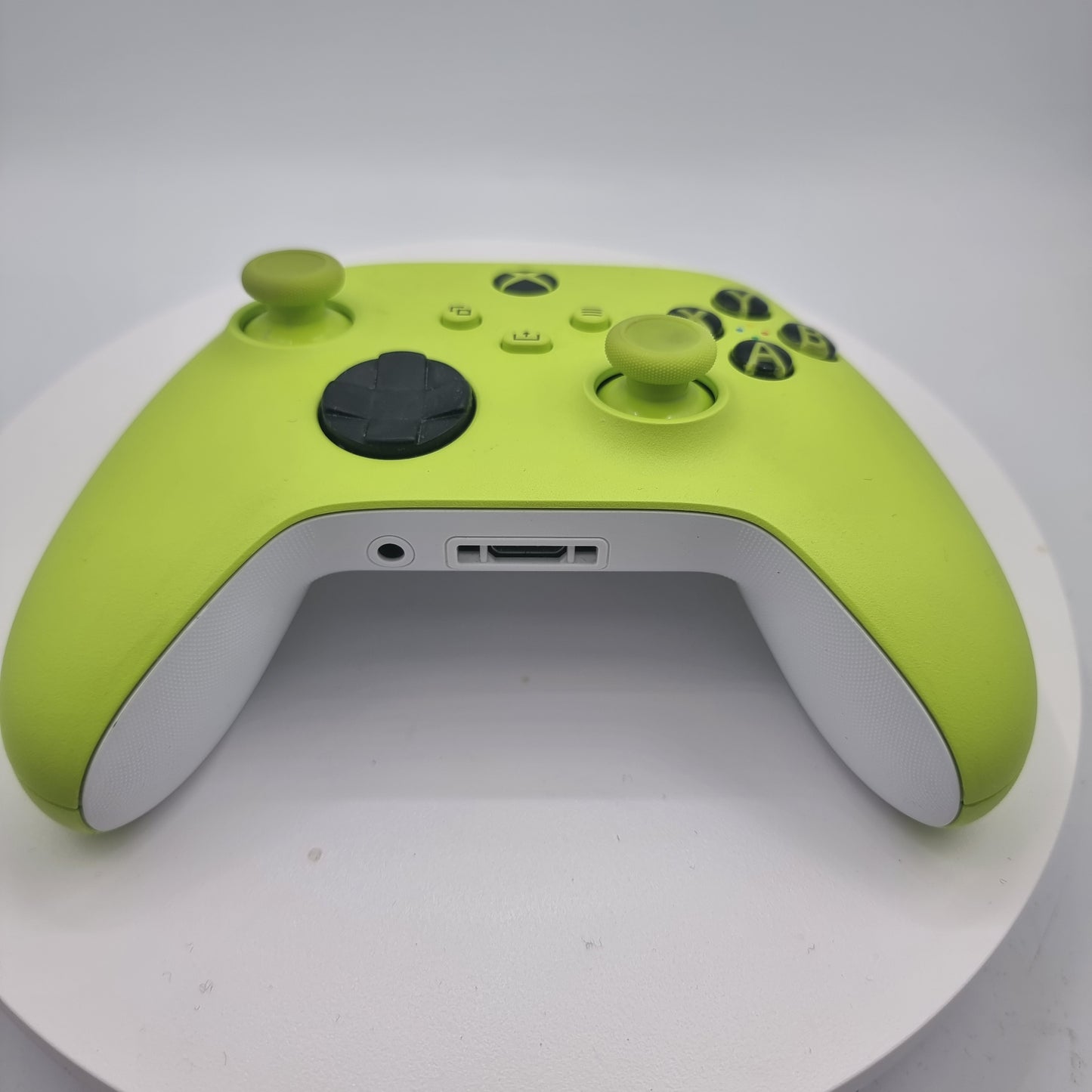 Xbox One Series X/S Controller (green/white) Grade A/B