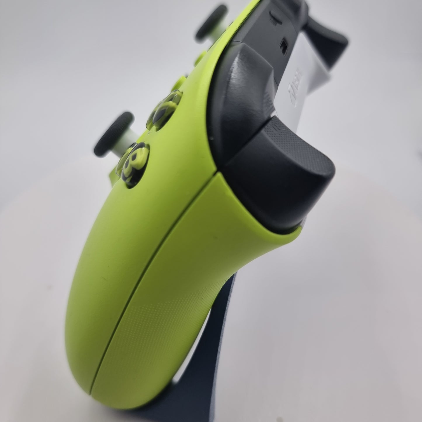 Xbox One Series X/S Controller (green/white) Grade A