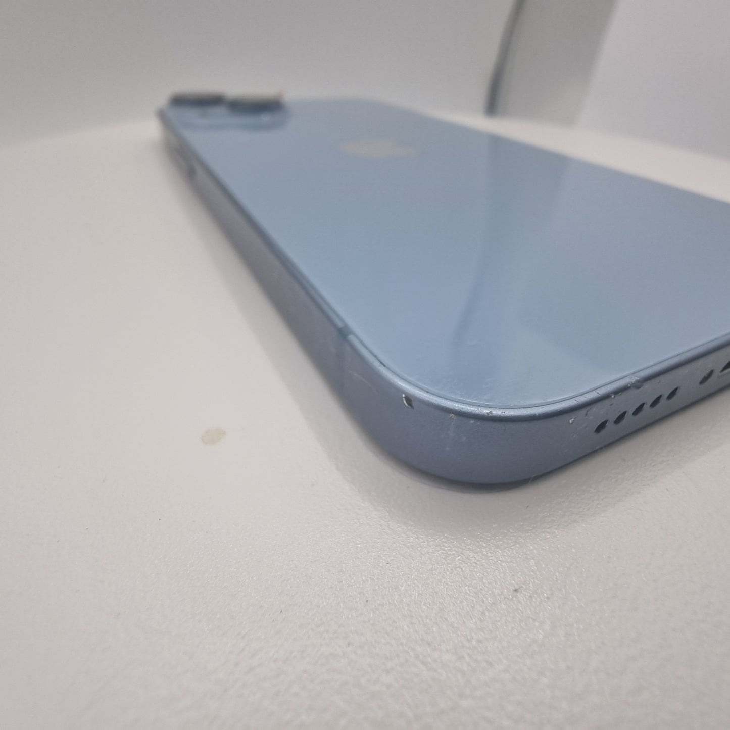 Apple iPhone 14 128GB Blue, Unlocked Grade C