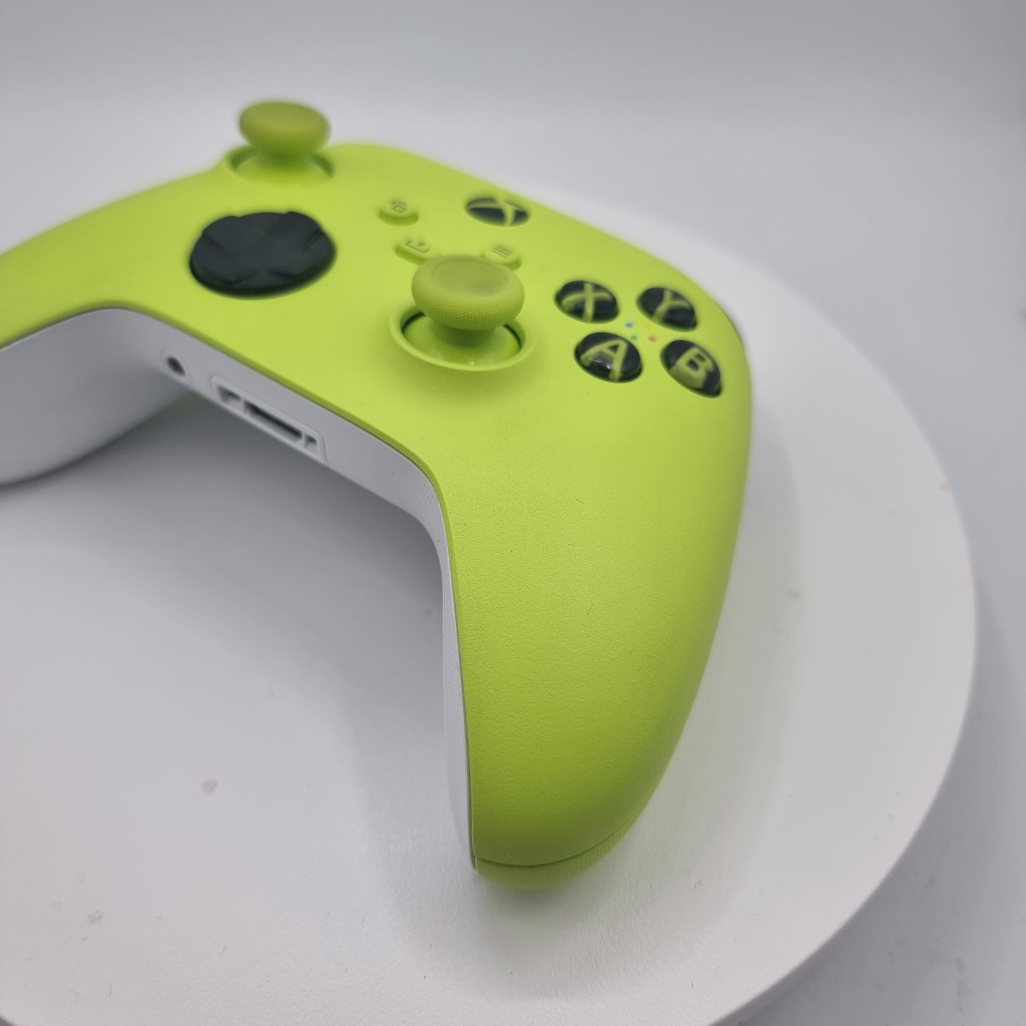 Xbox One Series X/S Controller (green/white) Grade A/B